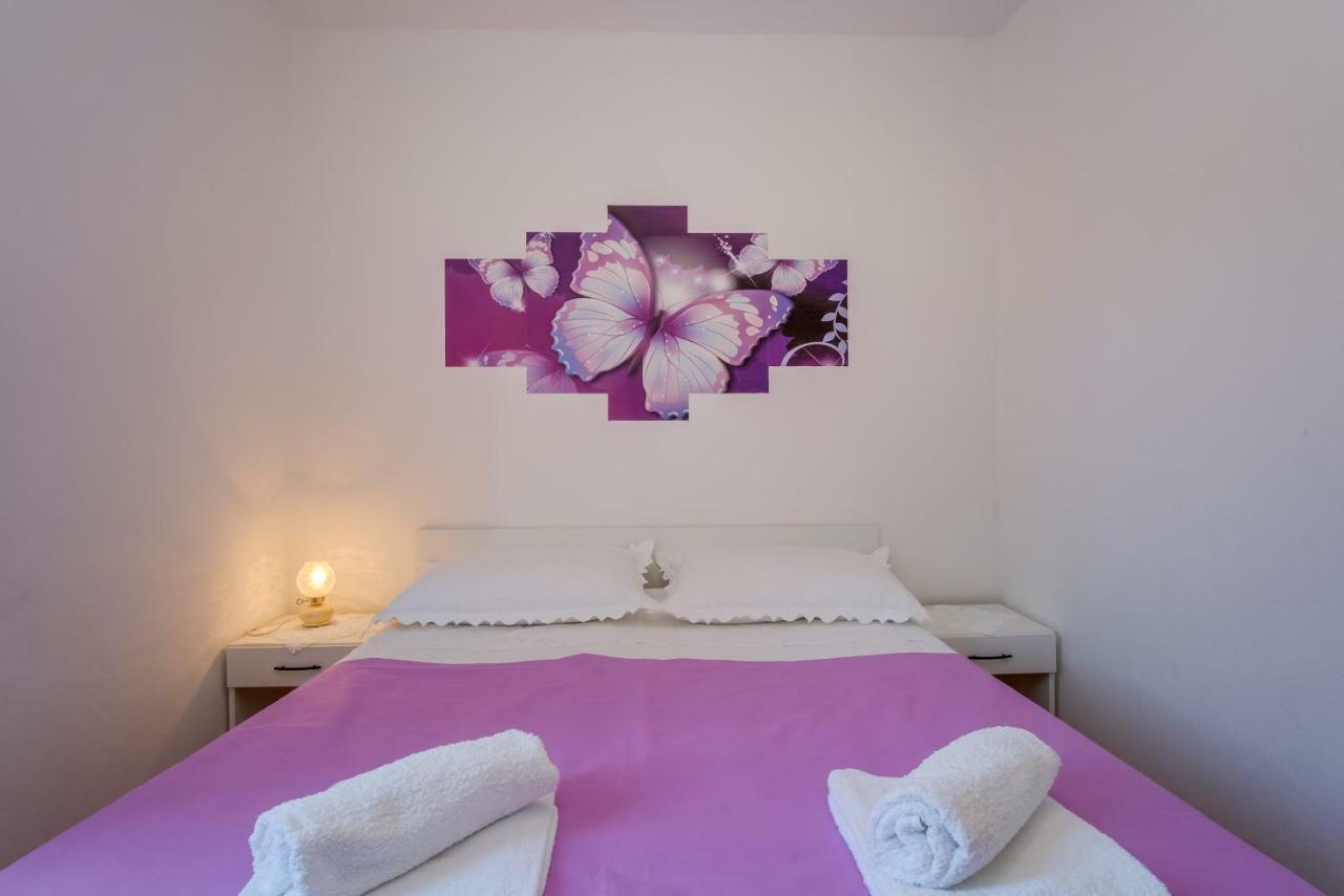 Apartment Budinic Mali Lošinj Exterior foto